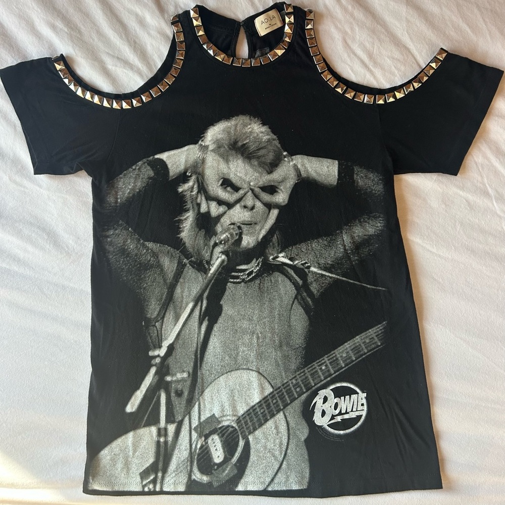 AO.LA By Alice and Olivia David Bowie Graphic Top